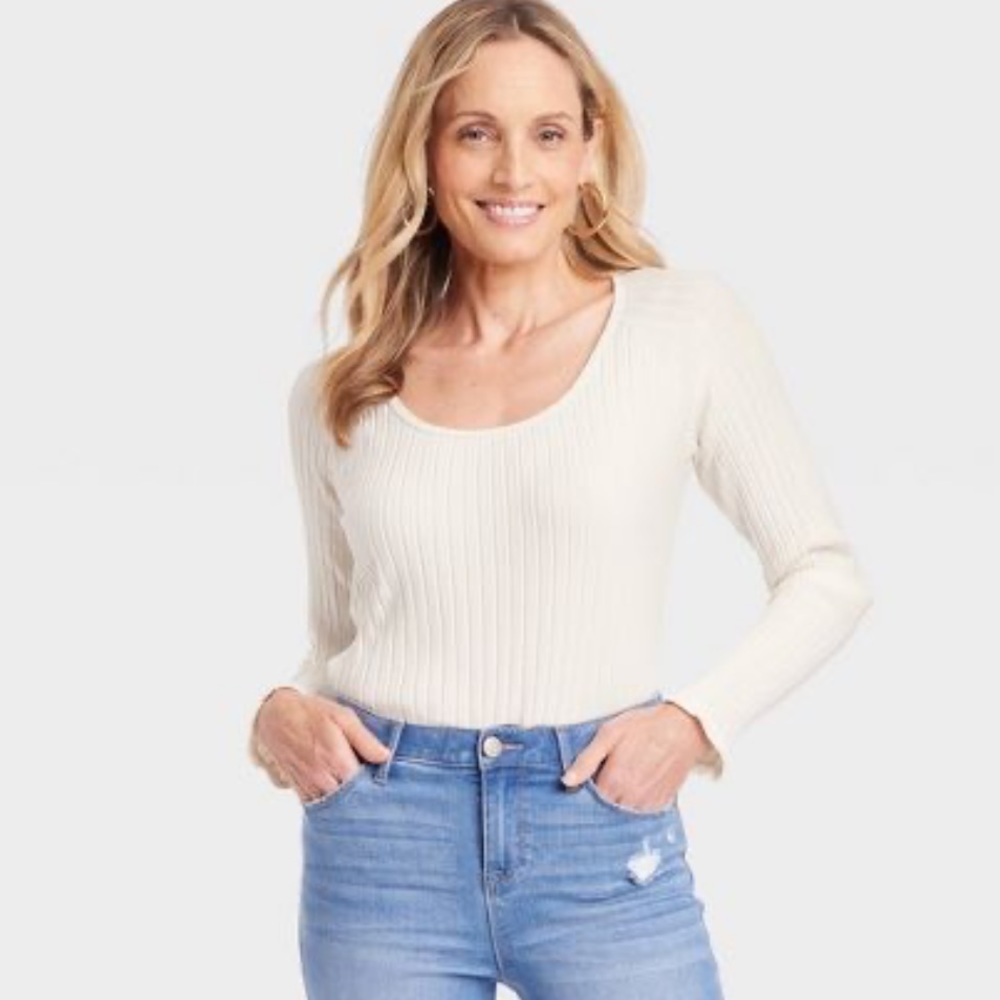 Knox Rose (Target) ribbed white blouse